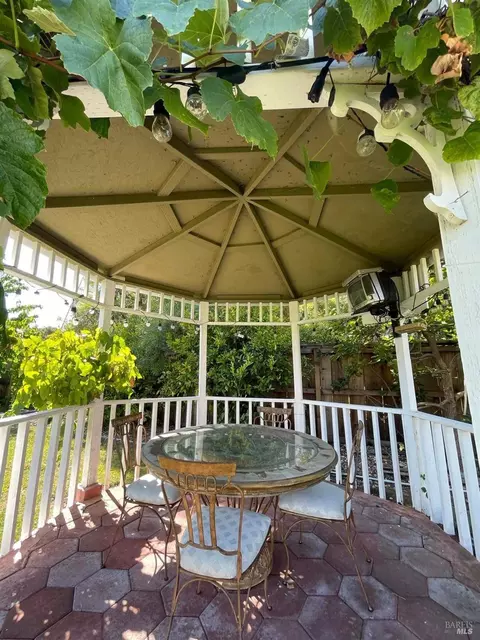 Exterior - 649 Renaissance Ave, Fairfield, CA 94534 photo 7 of 12