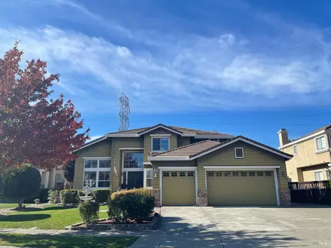 Exterior - 649 Renaissance Ave, Fairfield, CA 94534 photo 2 of 12