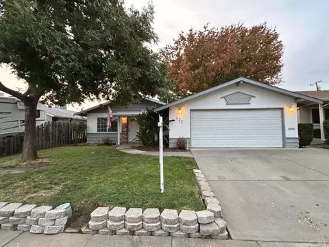 222 N West St, Vacaville, CA 95688