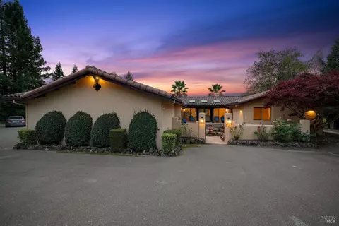 8165 Pillow Rd, Sebastopol, CA 95472