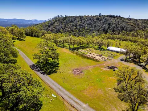 21715 Jerusalem Grade Rd, Middletown, CA 95461 photo 3