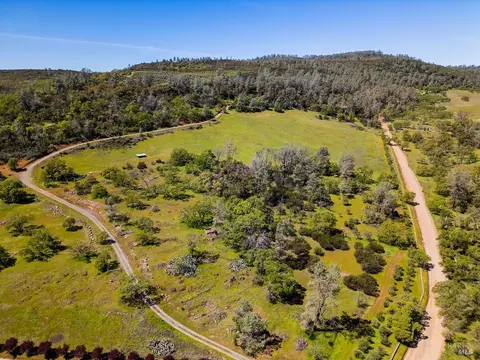 21715 Jerusalem Grade Rd, Middletown, CA 95461 photo 13