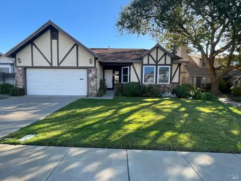 1891 Dorland Ct, Fairfield, CA 94534