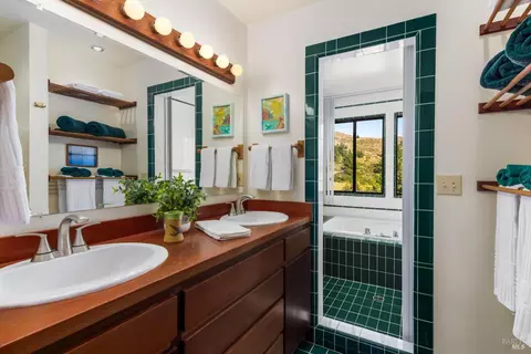 Bath - 2490 Hwy 1, Bodega Bay, CA 94923 photo 1 of 4