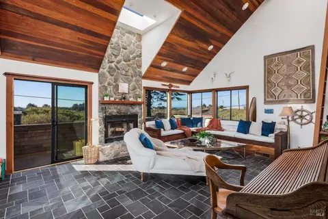 Living - 2490 Hwy 1, Bodega Bay, CA 94923 photo 1 of 6