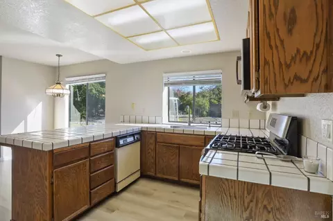 625 Locust Ct, Vallejo, CA 94591 photo 13
