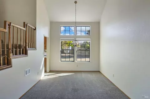 625 Locust Ct, Vallejo, CA 94591 photo 10