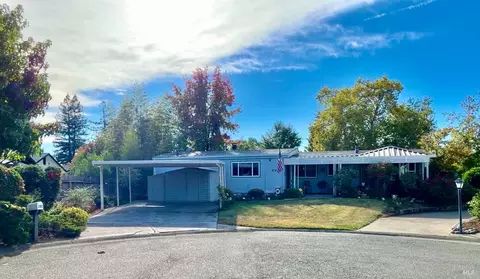 202 Mossgate Dr, Santa Rosa, CA 95409