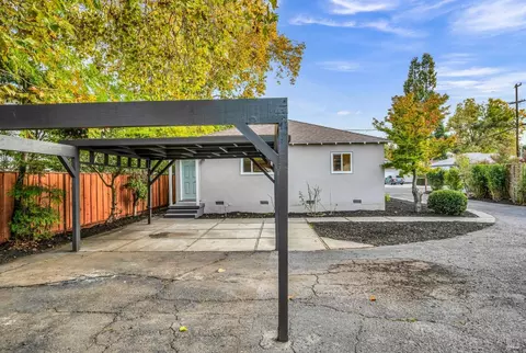 1742 E St, Napa, CA 94559 photo 25