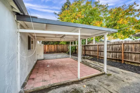 1742 E St, Napa, CA 94559 photo 22