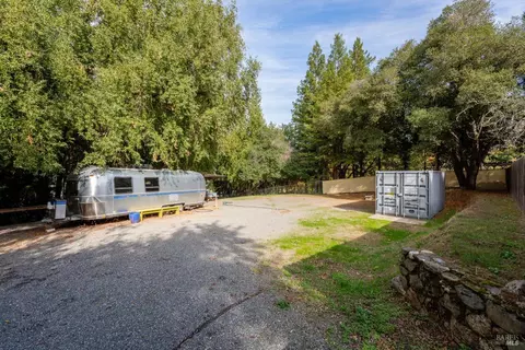 1098 W Standley St, Ukiah, CA 95482 photo 3