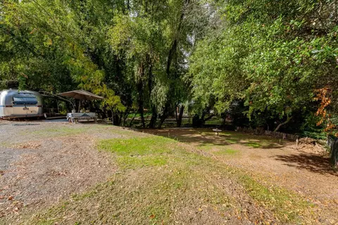 1098 W Standley St, Ukiah, CA 95482 photo 6