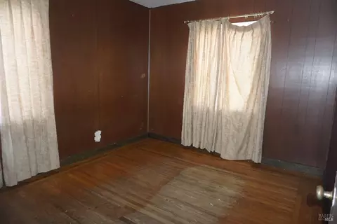 615 Springs Rd, Vallejo, CA 94590 photo 5
