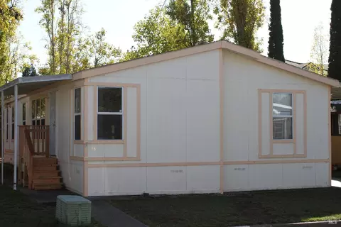 43 Rancho Verde Cir, Rohnert Park, CA 94928
