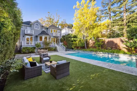 12 Altamira Ave, Kentfield, CA 94904