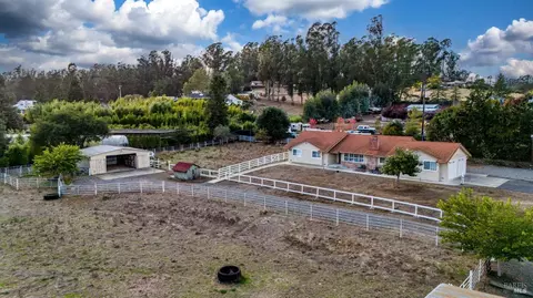397 W Railroad Ave, Cotati, CA 94931