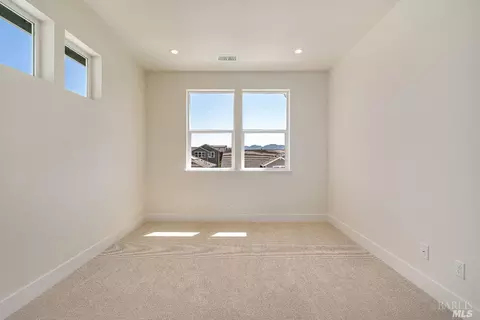 1228 Atascadero Dr, Windsor, CA 95492 photo 32