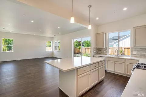 1228 Atascadero Dr, Windsor, CA 95492 photo 19