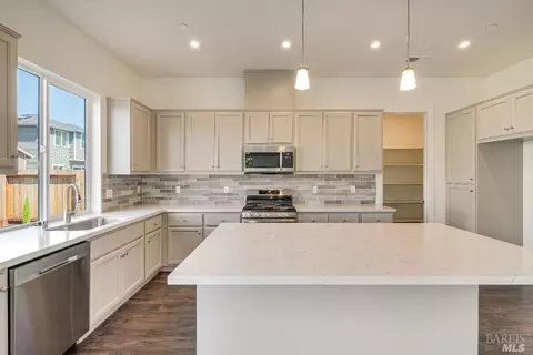 1228 Atascadero Dr, Windsor, CA 95492 photo 16