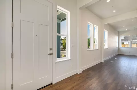 1228 Atascadero Dr, Windsor, CA 95492 photo 5