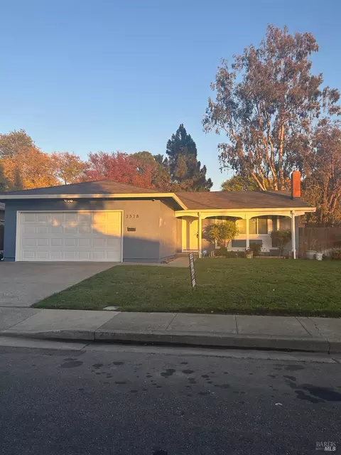 2328 Grouse Ct, Fairfield, CA 94533