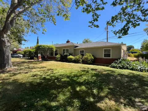 1300 Mariposa St, Vallejo, CA 94590