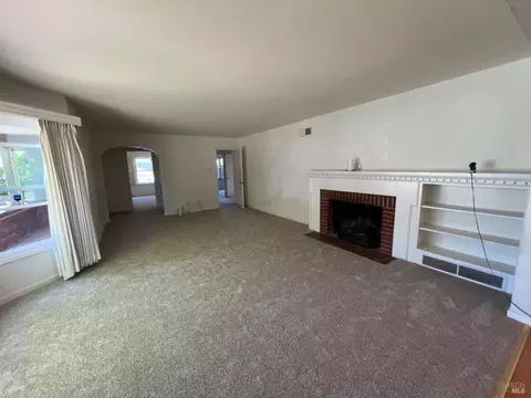 1300 Mariposa St, Vallejo, CA 94590 photo 14