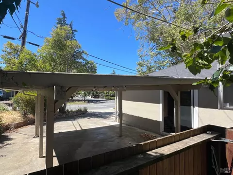 1300 Mariposa St, Vallejo, CA 94590 photo 25
