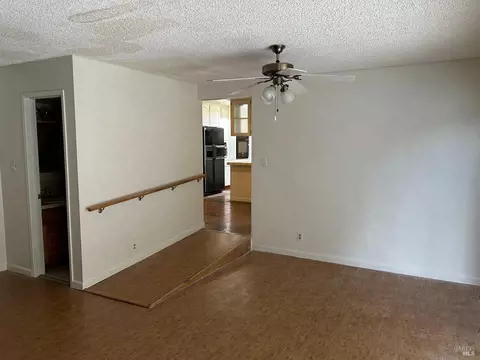 426 Keats Dr, Vallejo, CA 94591 photo 9