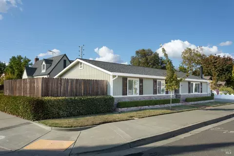 309 N Jefferson St, Dixon, CA 95620 photo 2