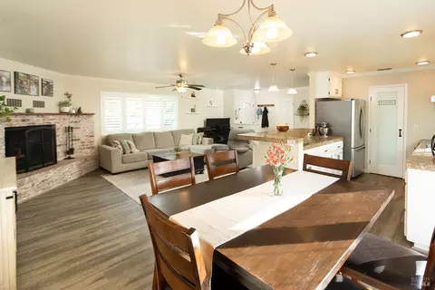 309 N Jefferson St, Dixon, CA 95620 photo 12