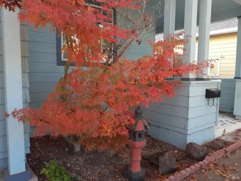 946 Wright St, Santa Rosa, CA 95404 photo 2