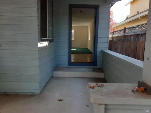 946 Wright St, Santa Rosa, CA 95404 photo 3