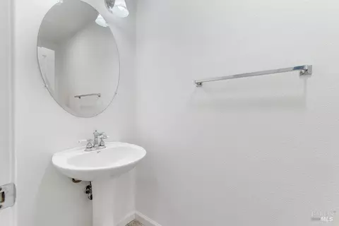 5131 Carisbrooke Ln, Vallejo, CA 94591 photo 23