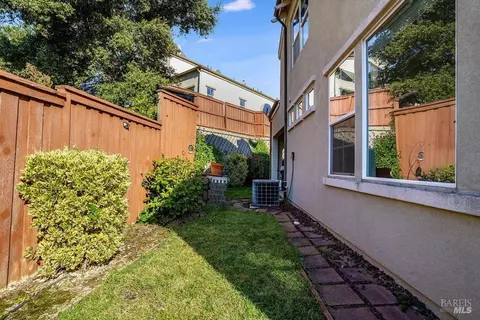 5131 Carisbrooke Ln, Vallejo, CA 94591 photo 40