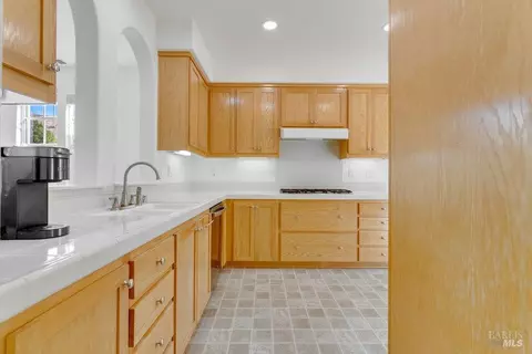 5131 Carisbrooke Ln, Vallejo, CA 94591 photo 16