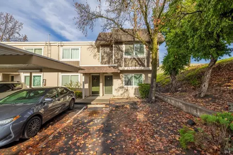 1402 Callen St #E, Vacaville, CA 95688 photo 2