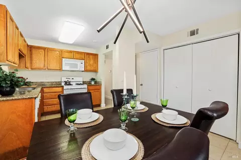 1402 Callen St #E, Vacaville, CA 95688 photo 11
