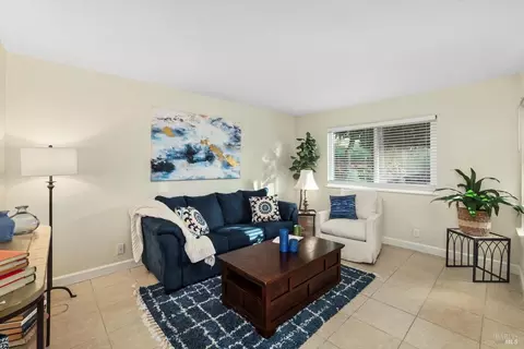 1402 Callen St #E, Vacaville, CA 95688 photo 6