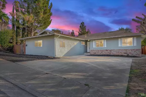 363 Springbrook Dr, Vallejo, CA 94591