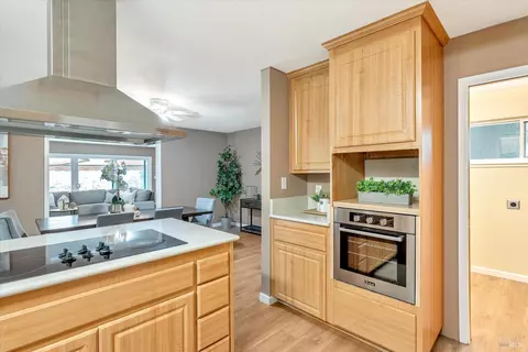 363 Springbrook Dr, Vallejo, CA 94591 photo 13