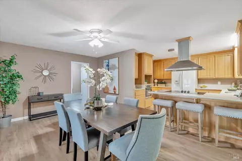 363 Springbrook Dr, Vallejo, CA 94591 photo 8