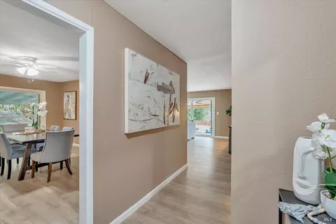 363 Springbrook Dr, Vallejo, CA 94591 photo 6