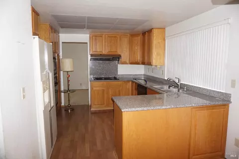 910 Skyline Dr, Vallejo, CA 94591 photo 11