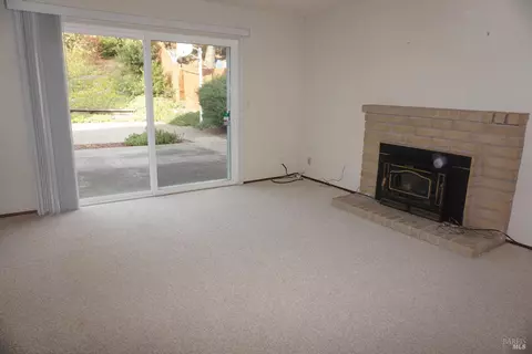 910 Skyline Dr, Vallejo, CA 94591 photo 24