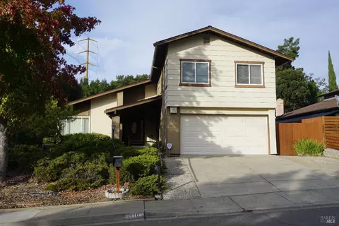 910 Skyline Dr, Vallejo, CA 94591 photo 2