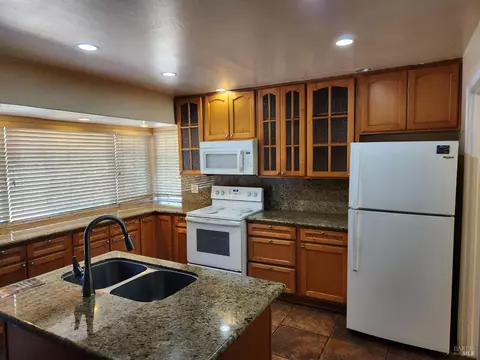 2393 Channing Pl, Fairfield, CA 94533 photo 5