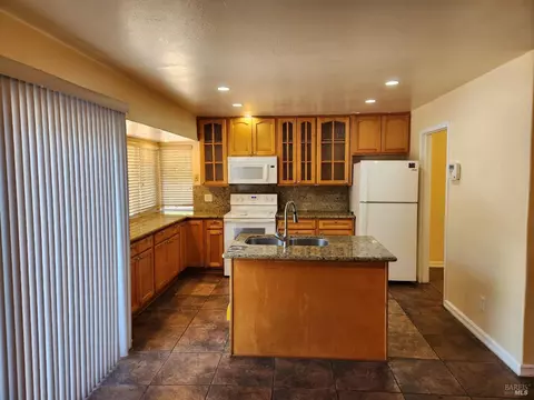 2393 Channing Pl, Fairfield, CA 94533 photo 6
