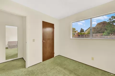 1742 Barton Dr, Fairfield, CA 94534 photo 32