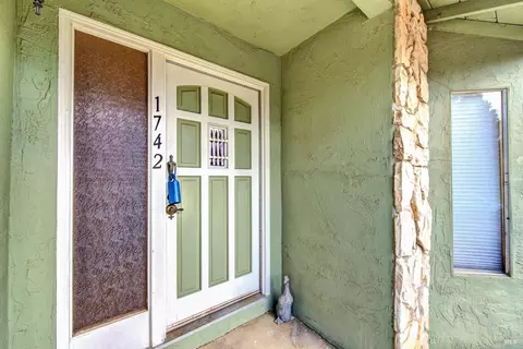 1742 Barton Dr, Fairfield, CA 94534 photo 11